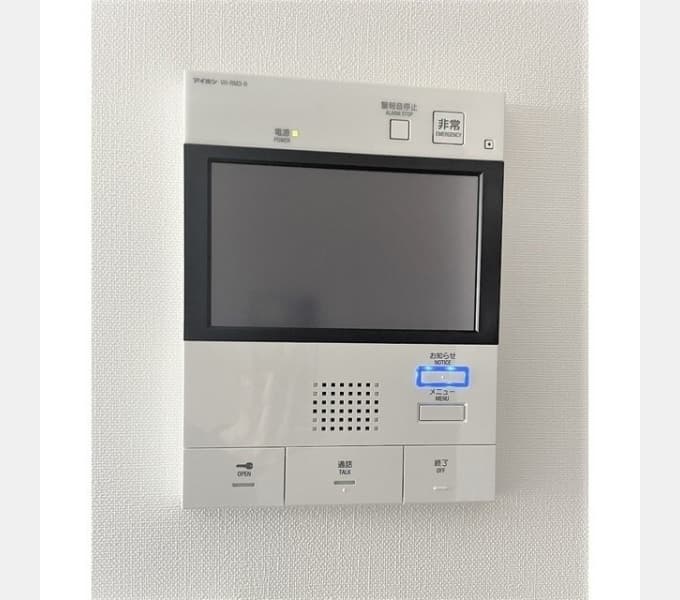 Room image 12
