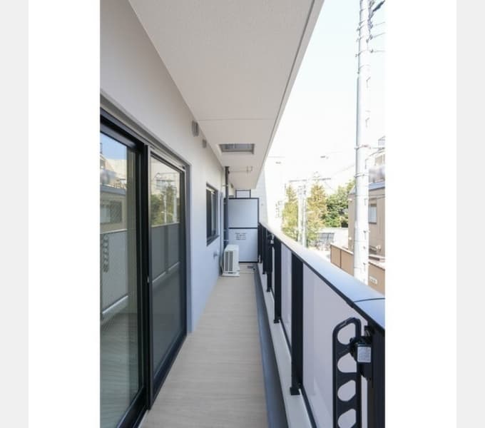 Room image 10