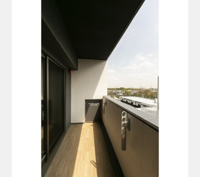 Room image 10