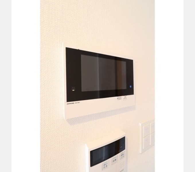 Room image 11