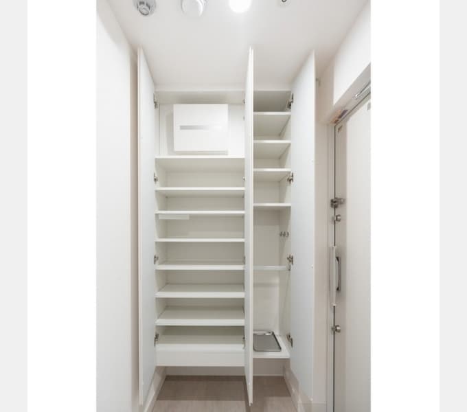 Room image 13