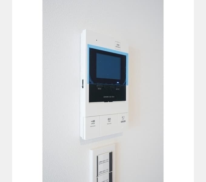 Room image 11