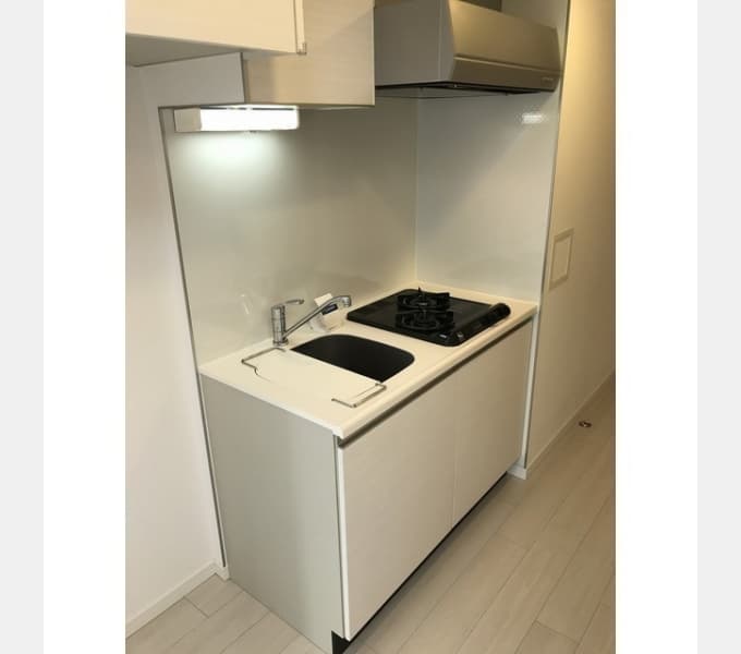Room image 8