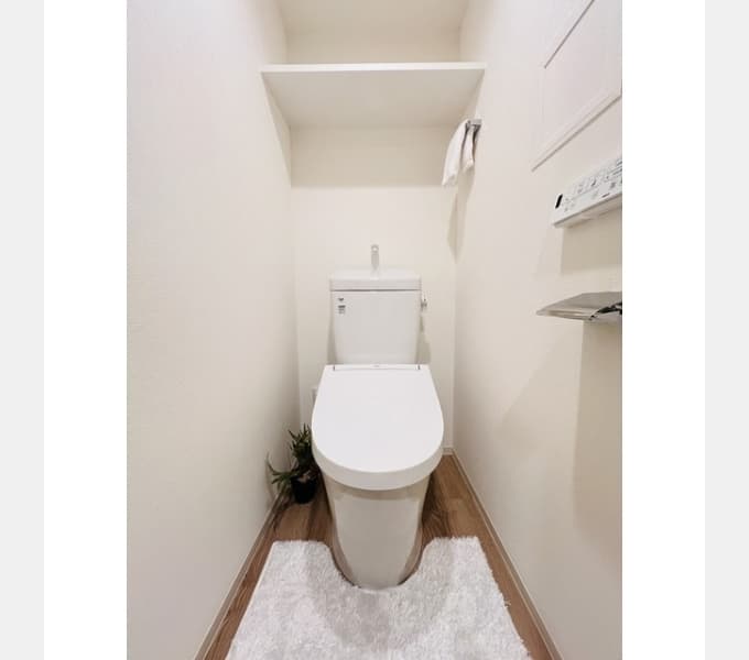 Room image 8
