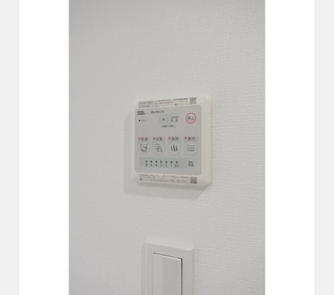 Room image 11