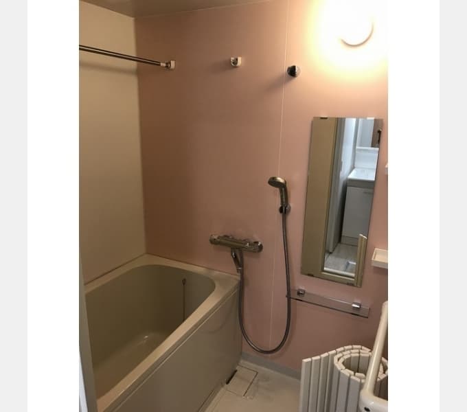 Room image 16