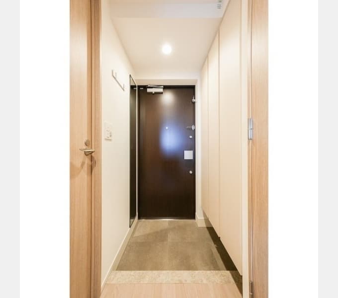 Room image 10