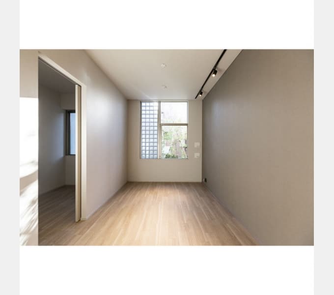 Room image 14