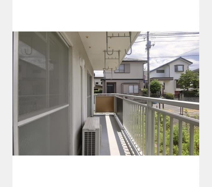 Room image 10