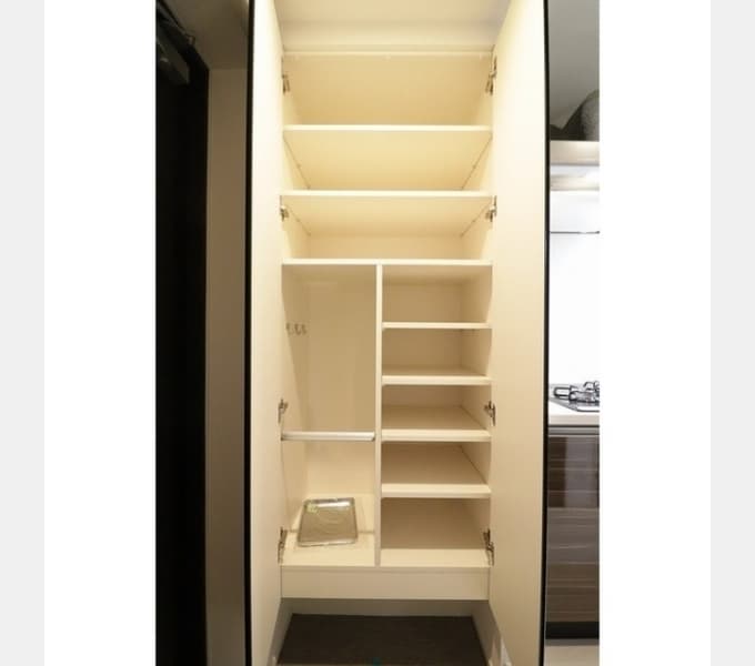 Room image 13