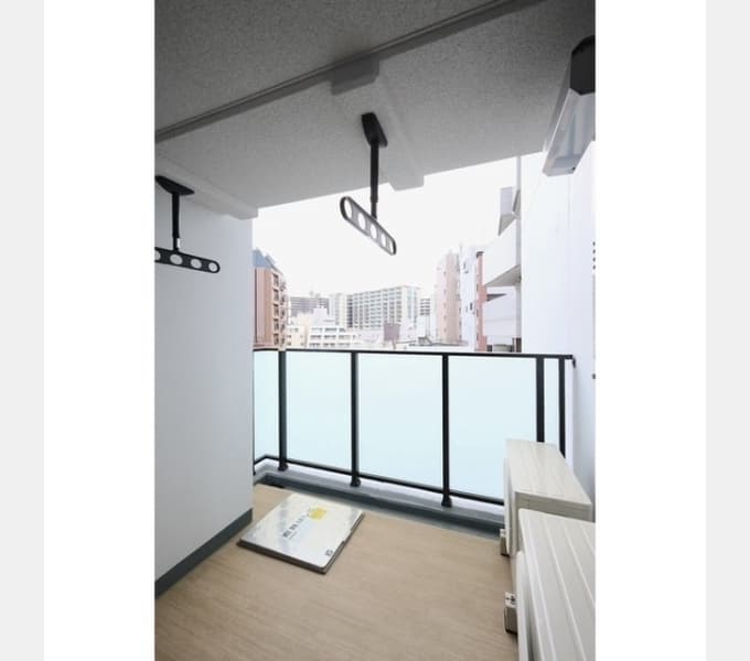 Room image 15