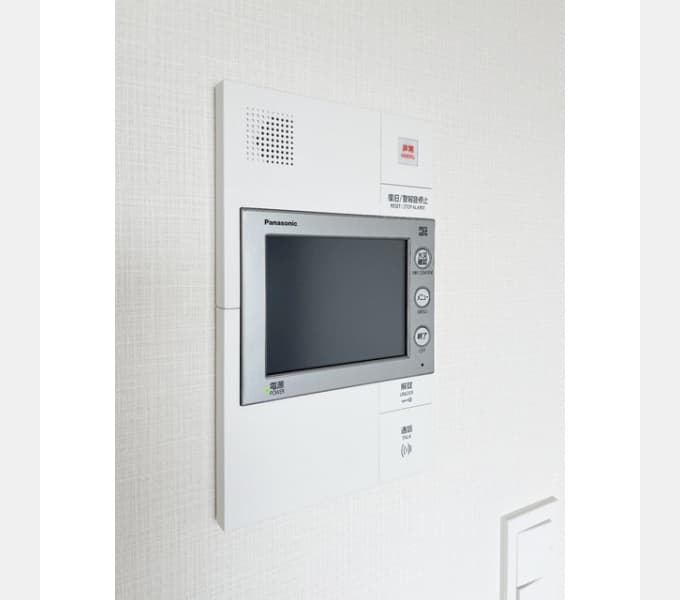 Room image 11