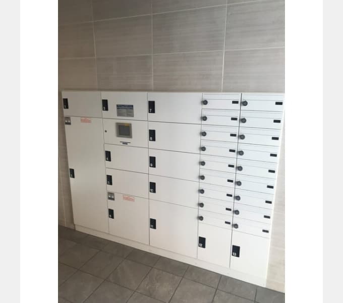 Room image 13