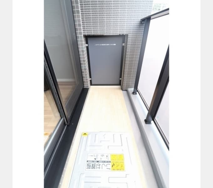 Room image 10