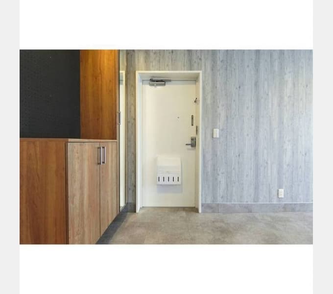 Room image 11