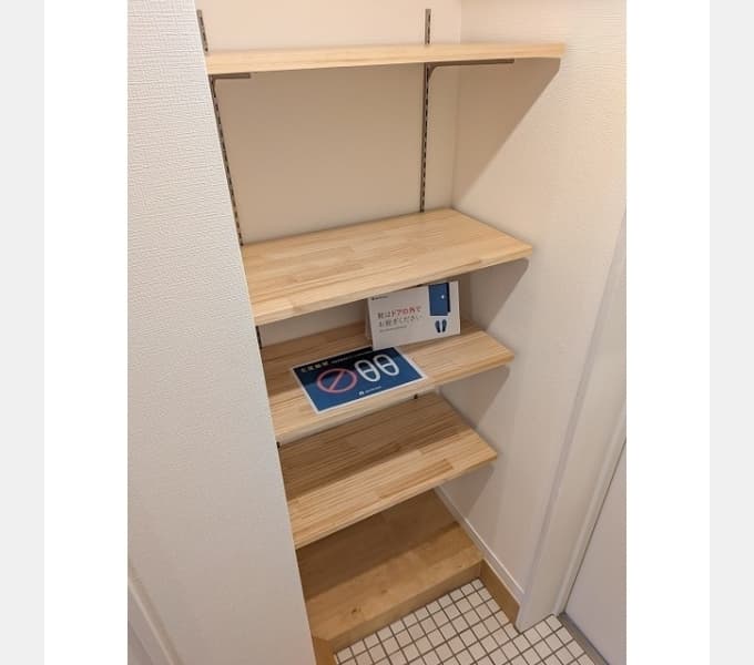 Room image 10