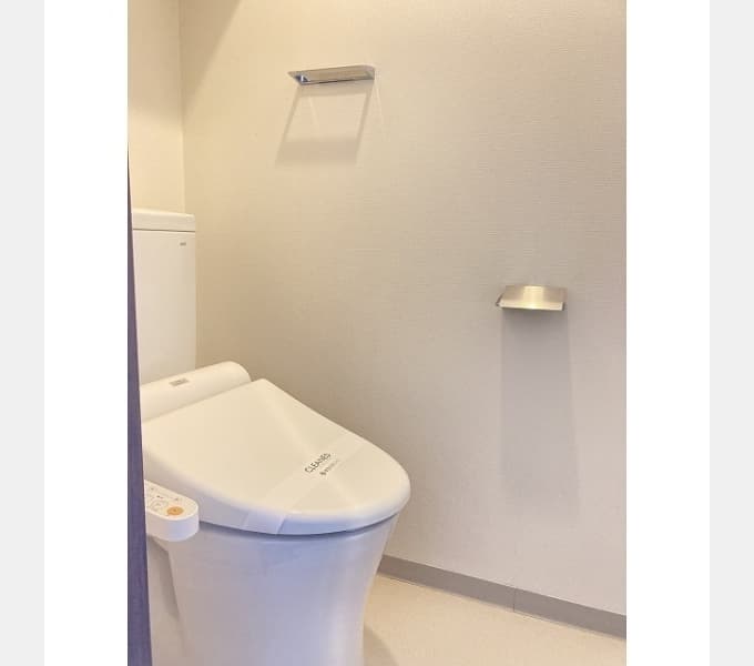 Room image 8