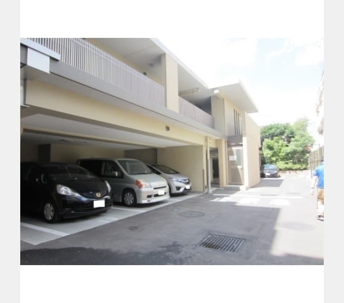 Room image 11