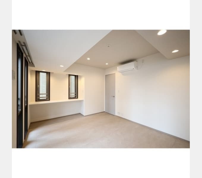 Room image 11
