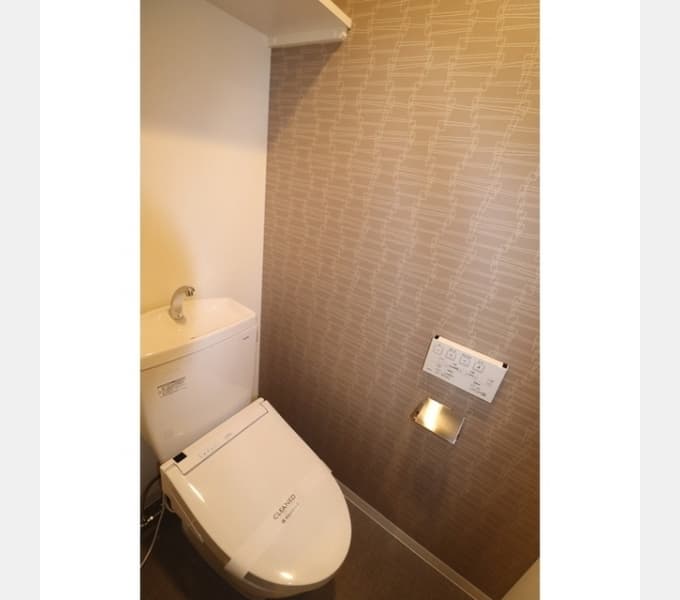 Room image 9