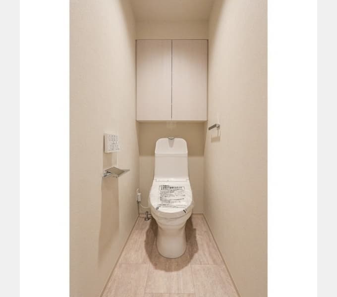 Room image 8