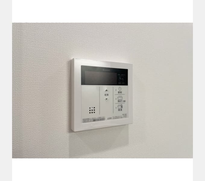 Room image 12