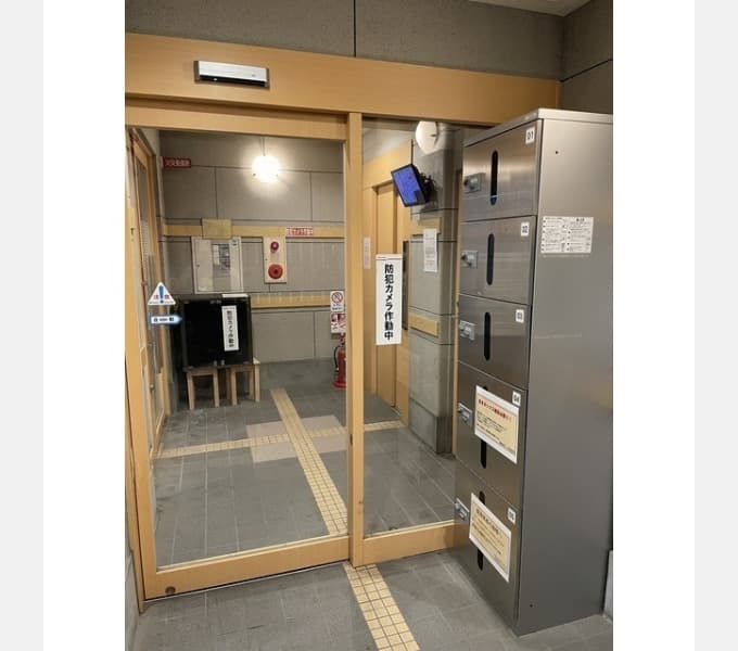 Preview interior of El Nishinomiya