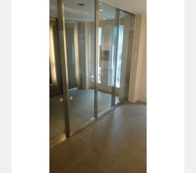 Room image 15