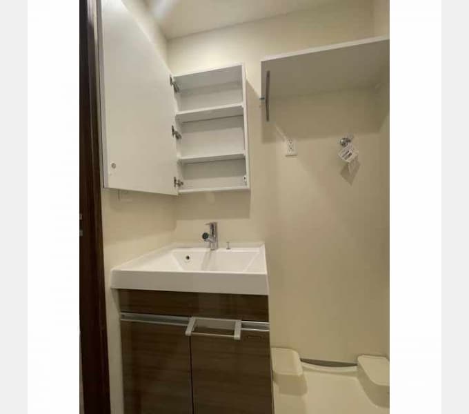 Room image 13