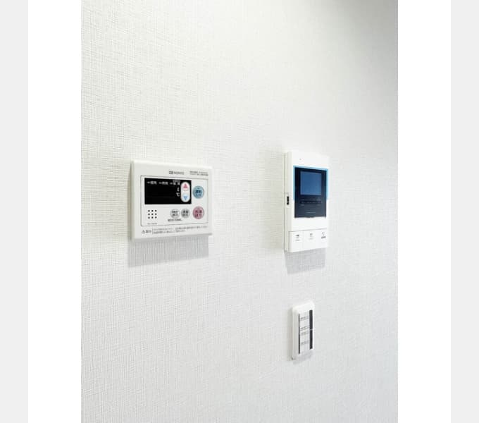 Room image 11