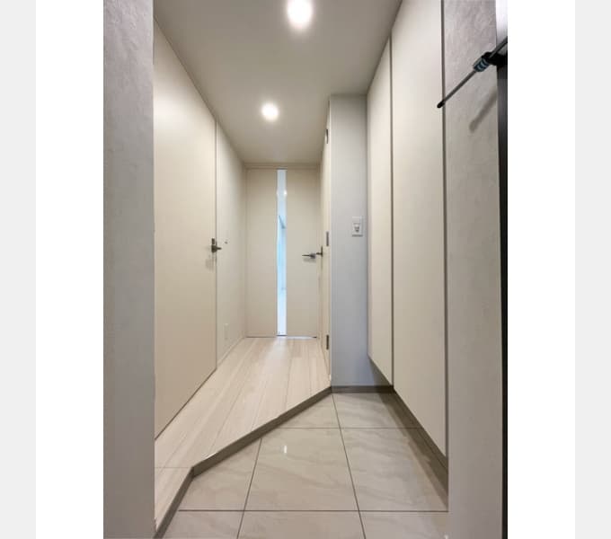 Room image 11