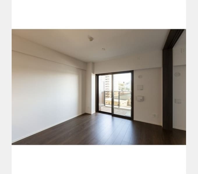 Room image 14