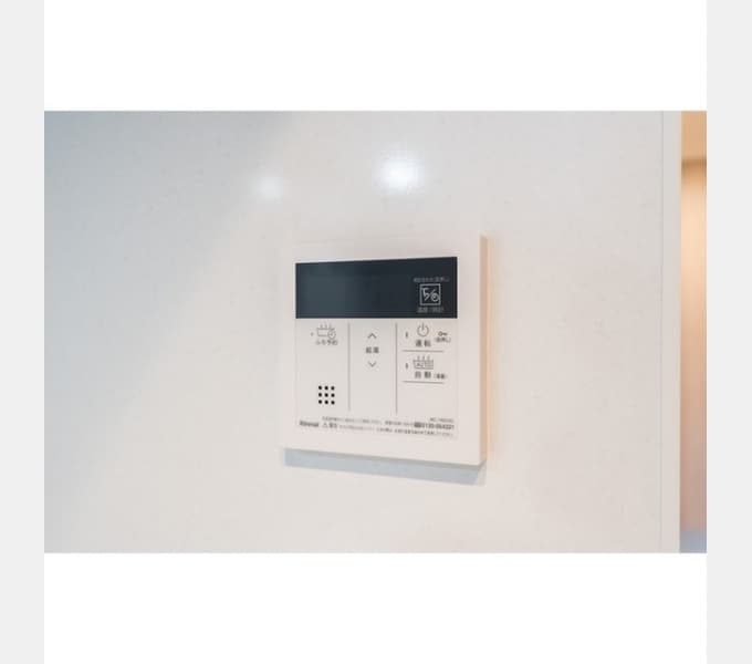 Room image 11