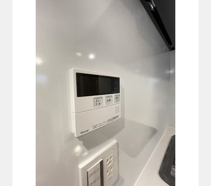 Room image 12