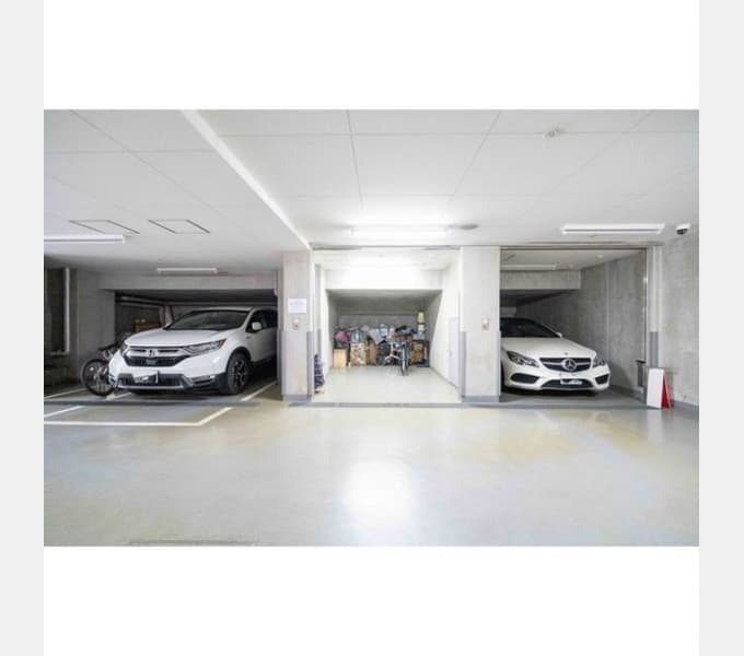 Room image 12