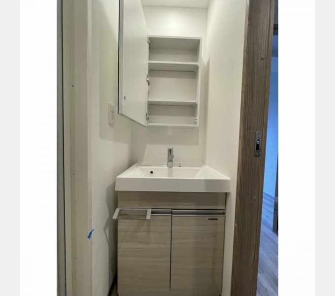 Room image 15