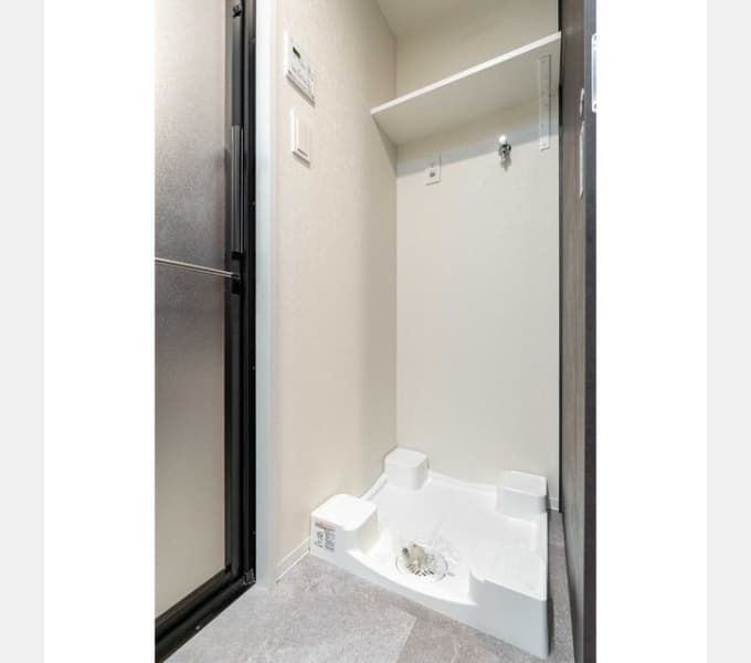 Room image 12