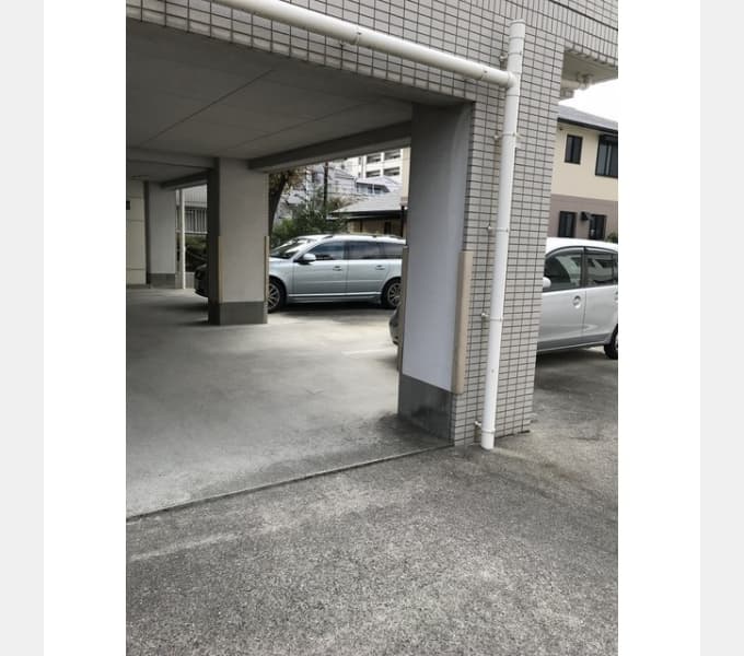 Room image 15
