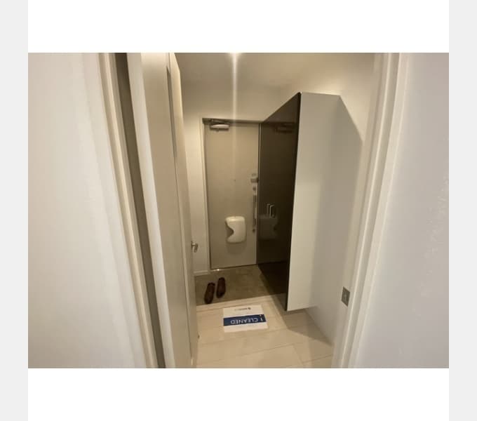 Room image 15