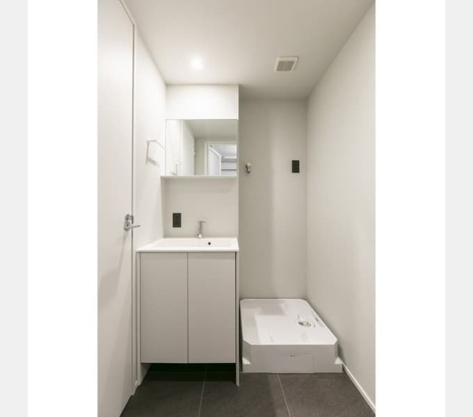 Room image 13