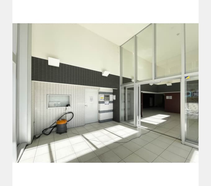 Room image 13