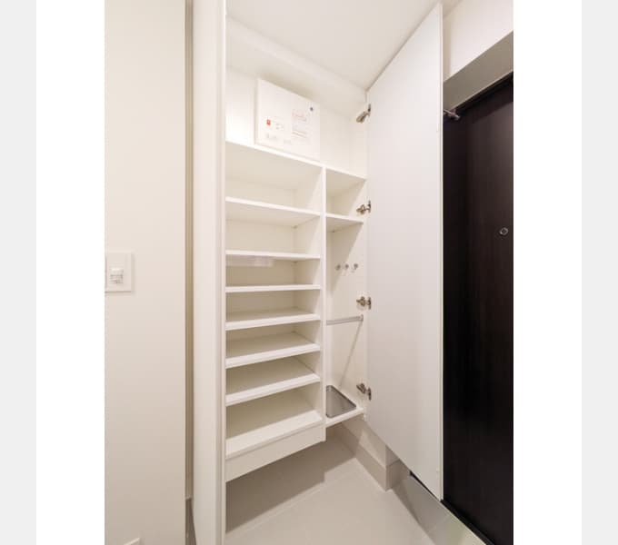 Room image 13