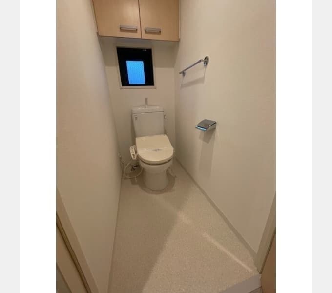 Room image 15