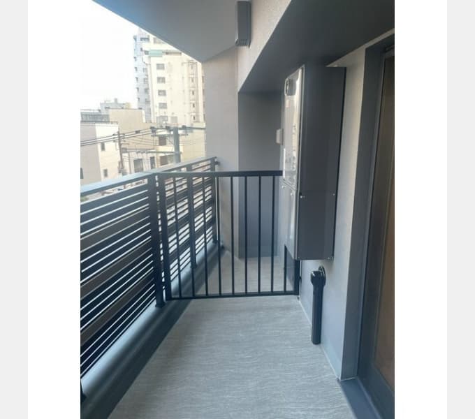 Room image 16