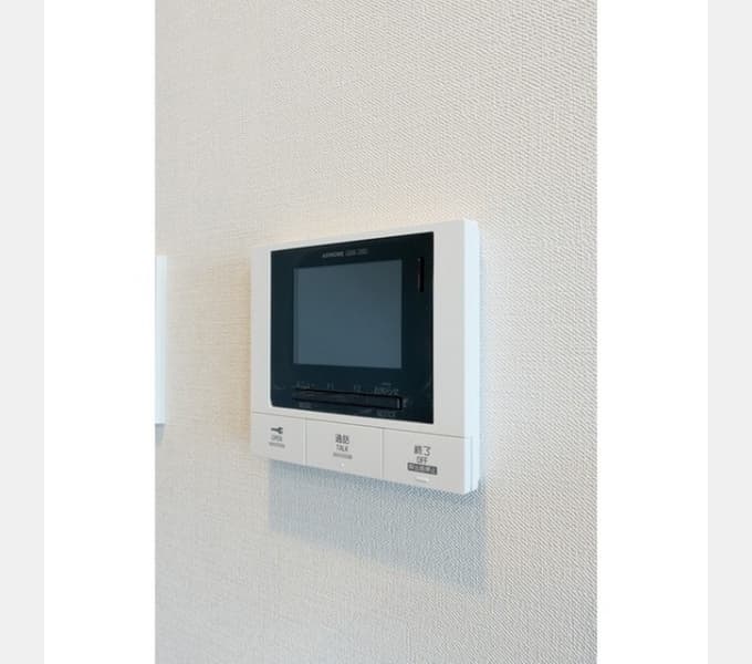 Room image 12