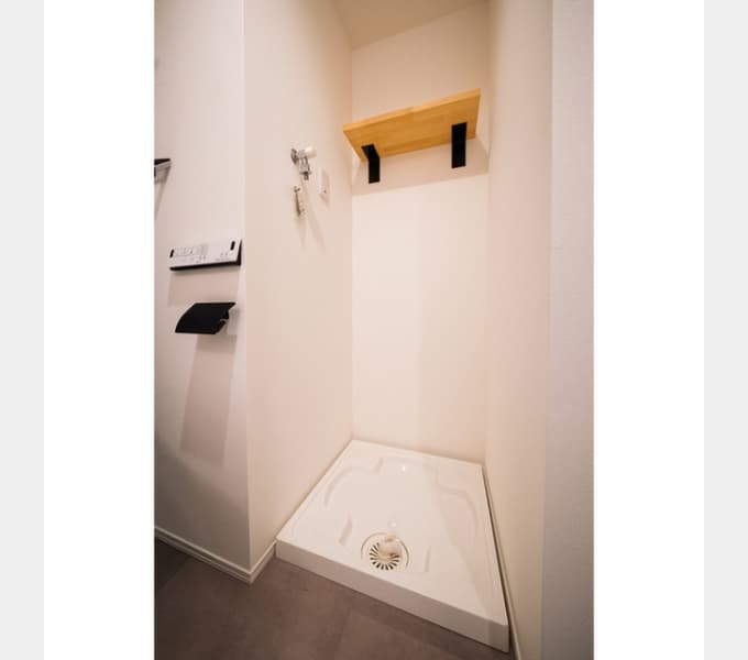 Room image 14