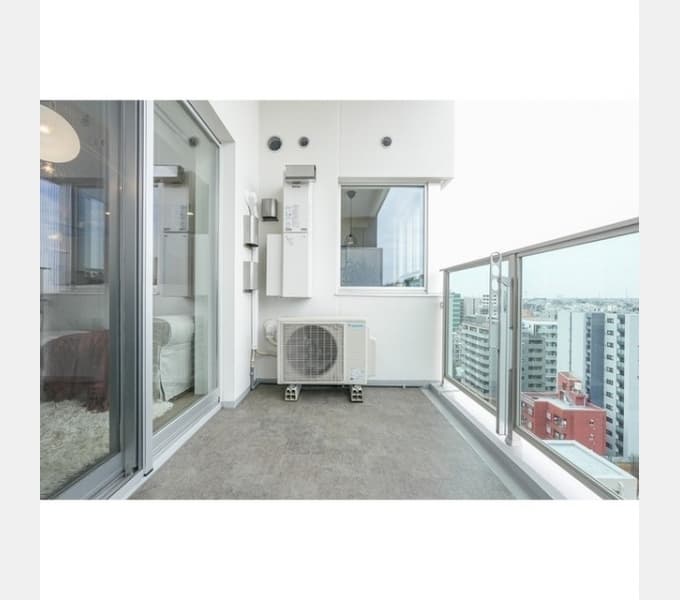 Room image 11