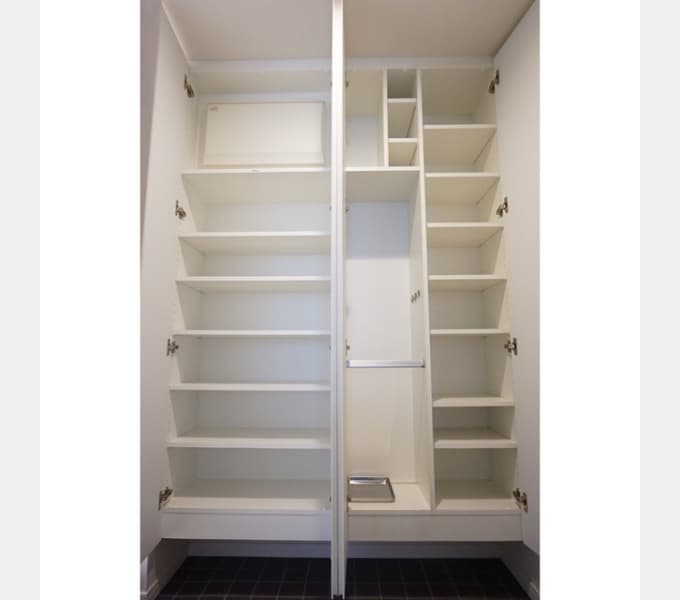 Room image 11