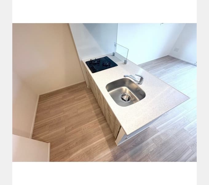 Room image 10