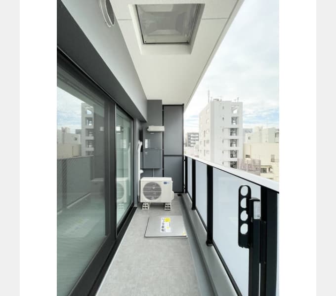 Room image 10